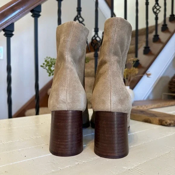 Madewell Women's Suede Ankle Boots, Side Zip, Stacked Heel, Neutral Tan Size 12 - Picture 12 of 16